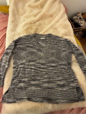 Vince Gray Marled V-Neck Women's Sweater